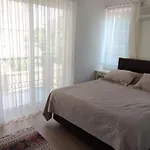 Calis Plajina Yakin 2+1 Esyali