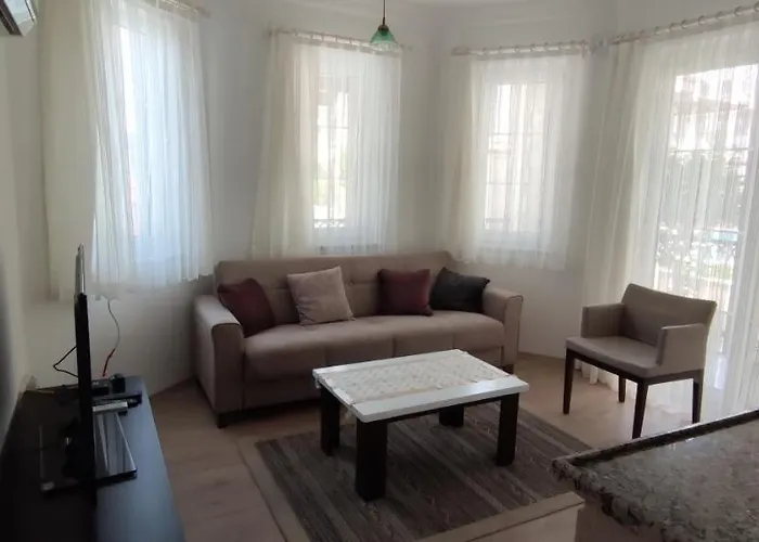 çalış Plajına Yakın 2+1 Eşyalı Appartement Fethiye