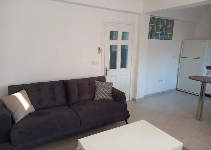 çalış Plajına Yakın 2+1 Eşyalı * Fethiye