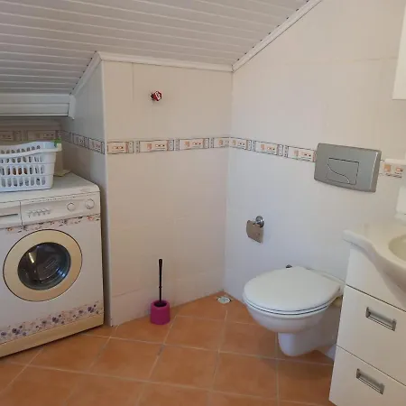 Calis Plajina Yakin 2+1 Esyali Lejlighed