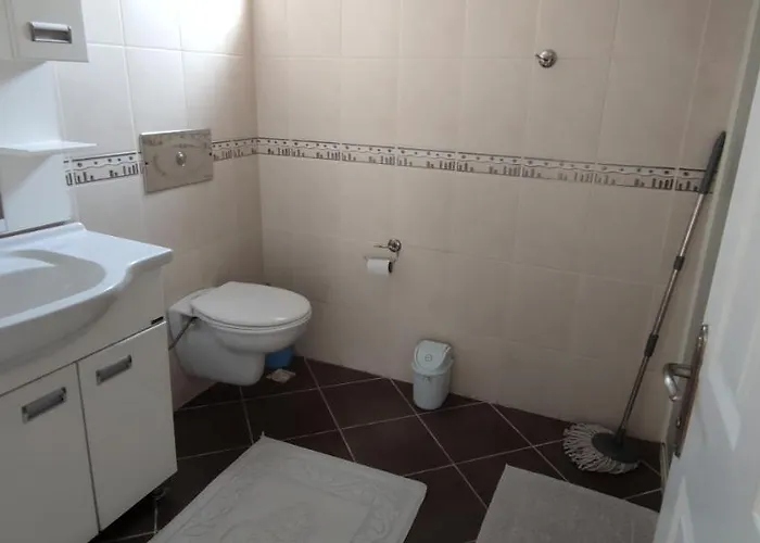 çalış Plajına Yakın 2+1 Eşyalı Apartamento *
