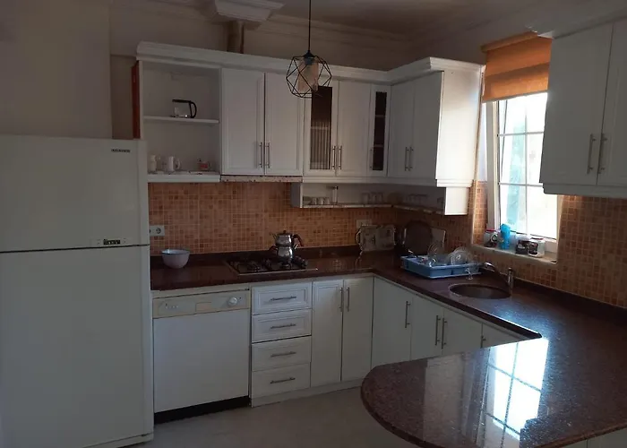 çalış Plajına Yakın 2+1 Eşyalı *
